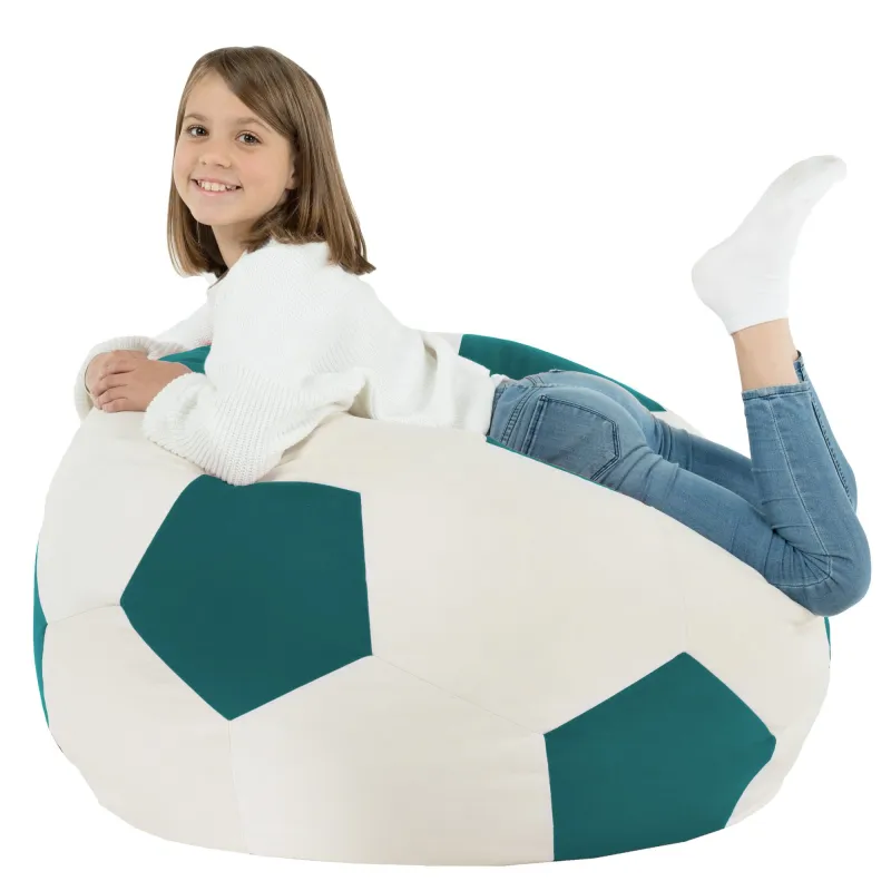 Fotoliu puf minge fotbal albastru, perfect pentru decorul tematic sportiv al camerelor copiilor