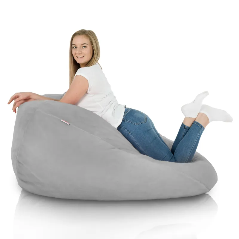 Fotoliu puf Yeti gri confortabil, perfect pentru camerele de joacă ale copiilor