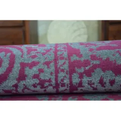 Covor vintage elegant, perfect pentru grădină sau terasă