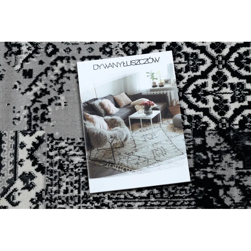 Covor vintage gri, perfect pentru un interior modern