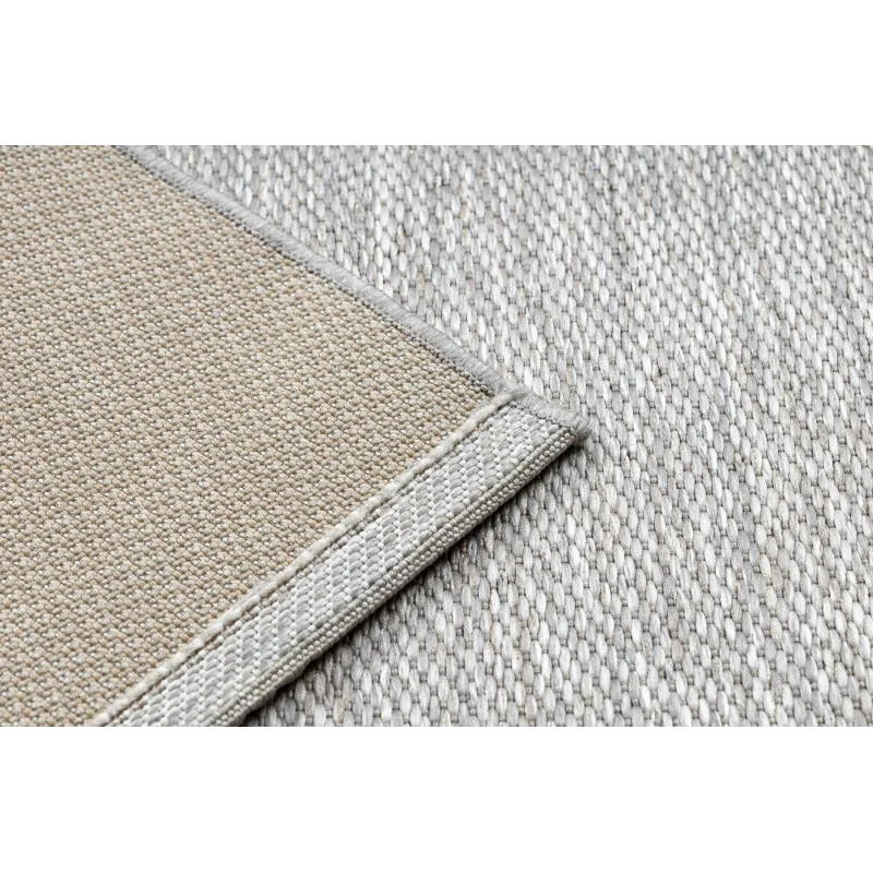 Covor din sisal natural, moale la atingere, ideal pentru dormitor