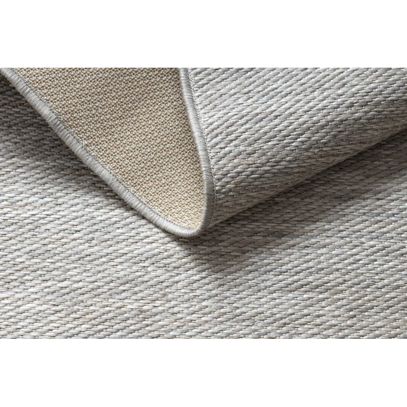 Covor din sisal, ideal pentru grădină sau terasă, rezistent la intemperii