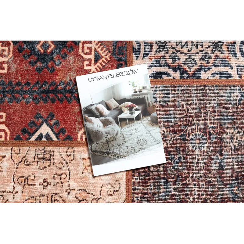 Covor ANTIKA modern în nuanță de rugină, patchwork elegant, lavabil