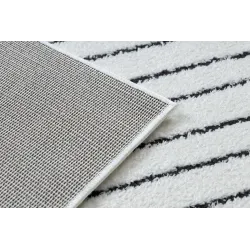 Covor din materiale de înaltă calitate, plăcut la atingere, design modern