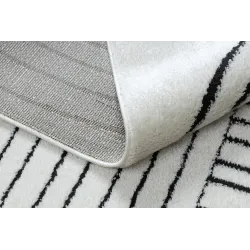 Covor ideal pentru interioare moderne, excelent pentru living sau dormitor