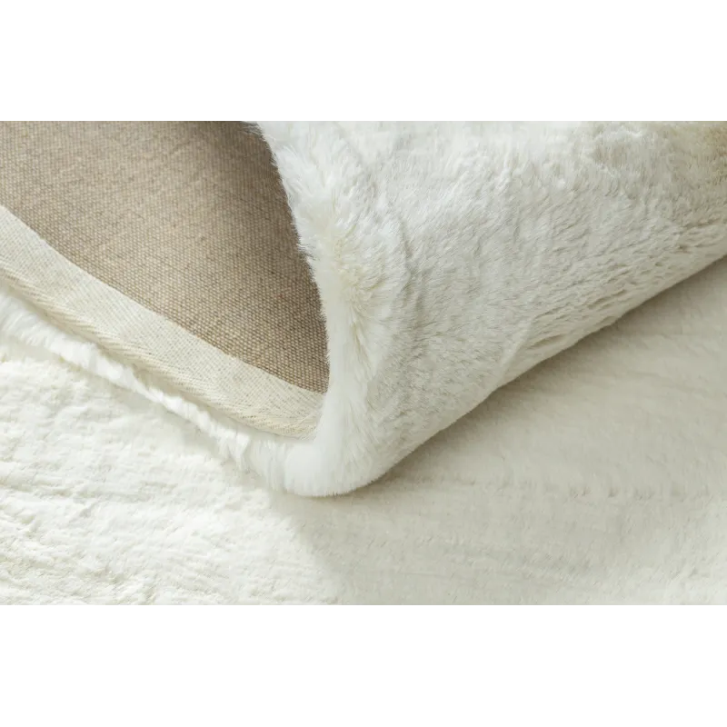 Covor TEDDY NEW, ideal pentru camera copiilor, moale și confortabil