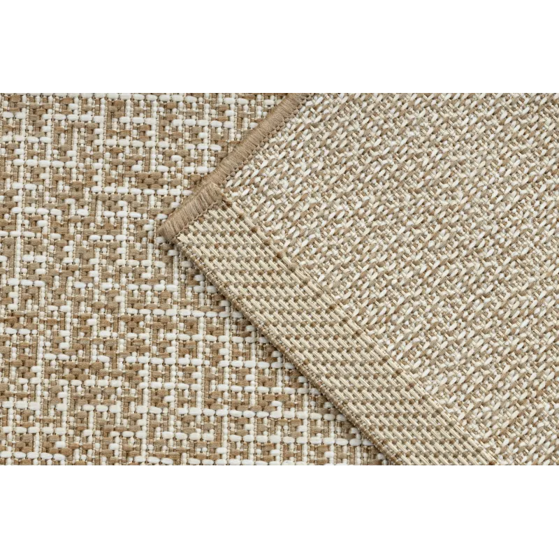 Covor din sisal cu textură naturală, ideal pentru dormitor