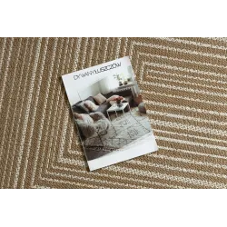 Covor sisal cu model geometric bej, perfect pentru un decor modern