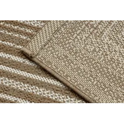 Covor sisal cu textură naturală, perfect pentru un decor primitor