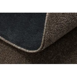 Covor ETON PLUS din material moale, plăcut la atingere, modern
