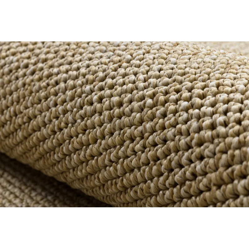 Covor bej versatil, potrivit pentru orice decor interior