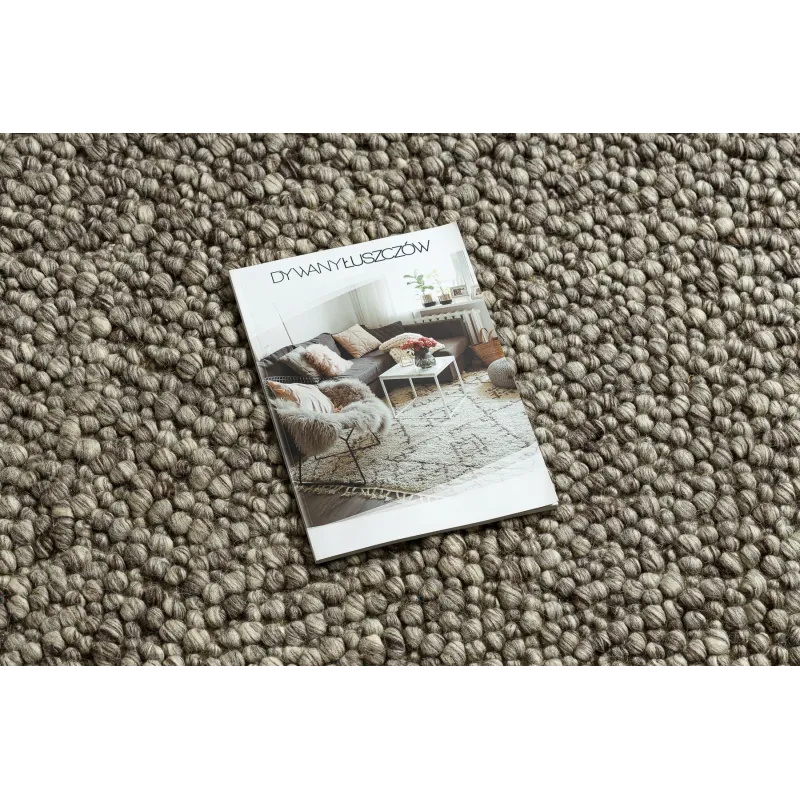 Culoare antracit, covor elegant, perfect pentru decorul modern