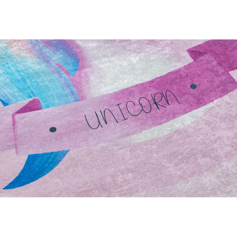 Covor BAMBINO 2533 pentru copii roz cu unicorn, perfect pentru joacă