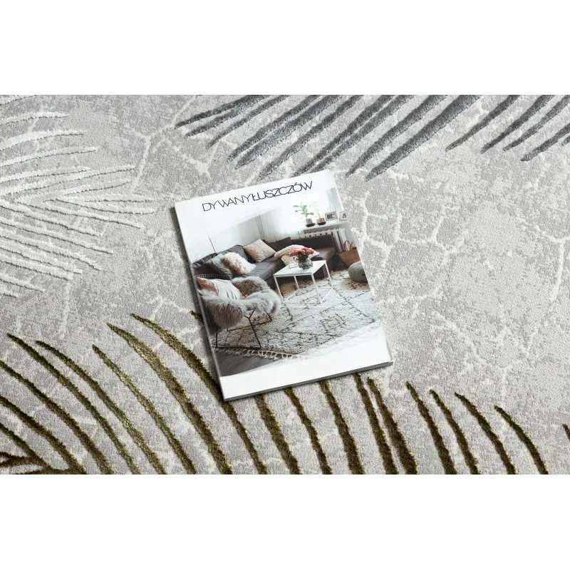 Covor modern ALLURE 8752 cu un design elegant de frunze de palmier