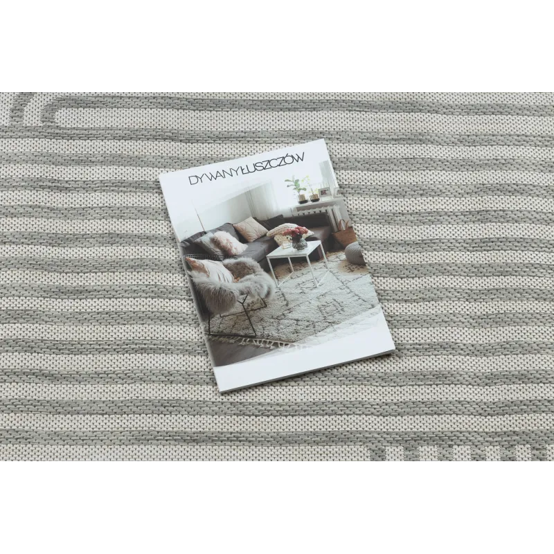 Covor modern ORGANIC 2131 în nuanțe de crem și gri, un accesoriu elegant pentru orice cameră