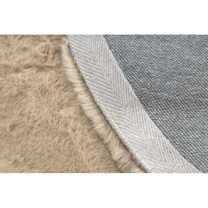 Covor BUNNY cu imitatie de blana, textura moale, ideal pentru living