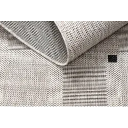 Covor din sisal ideal pentru living sau grădină, adaugă stil și eleganță