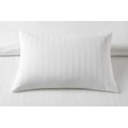 Pernă 50x70 cm – Albă dungată, 100% Bumbac, Hipoalergenică