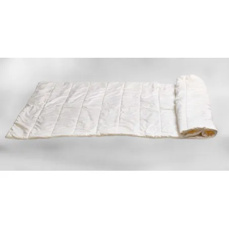 Pilotă din lână de miel 140x200 cm – naturală, patru sezoane, deluxe