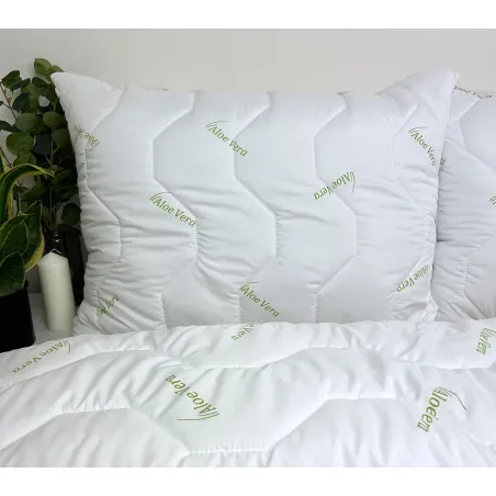Pernă Aloe Vera Green 40x60 cm – moale, hipoalergenă pentru piele sensibilă