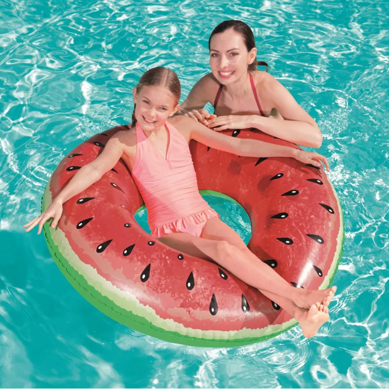 Ideal pentru joacă în grădină, distracție la piscină sau zile la plajă