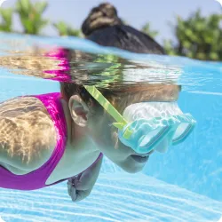 Mască de înot Bestway 22011 perfectă pentru distracție la piscină sau pe plajă