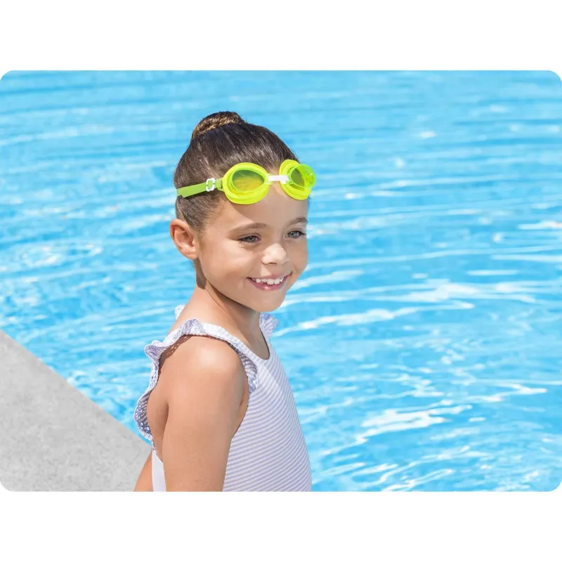 Ochelari de înot verzi, o alegere excelentă pentru copii în vară