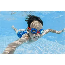 Ochelari Spider-Man, ideali pentru înot în piscină sau la plajă