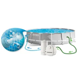 Piscină ideală pentru relaxare și distracție pentru copii în grădină