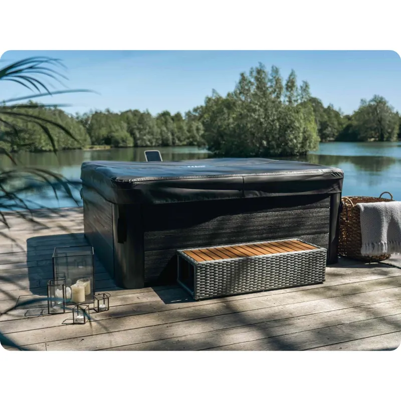 SPA cu panou Oslo 6 persoane, confortabil și ușor de utilizat în grădină